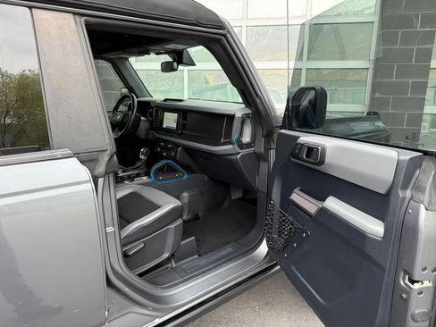 Used 2023 Ford Bronco Black Diamond AWD/4WD image 19