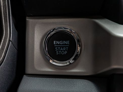 Used 2026 Ford F250 XLT w/ XLT Premium Package image 23