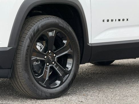 New 2026 Chevrolet Equinox LT image 14