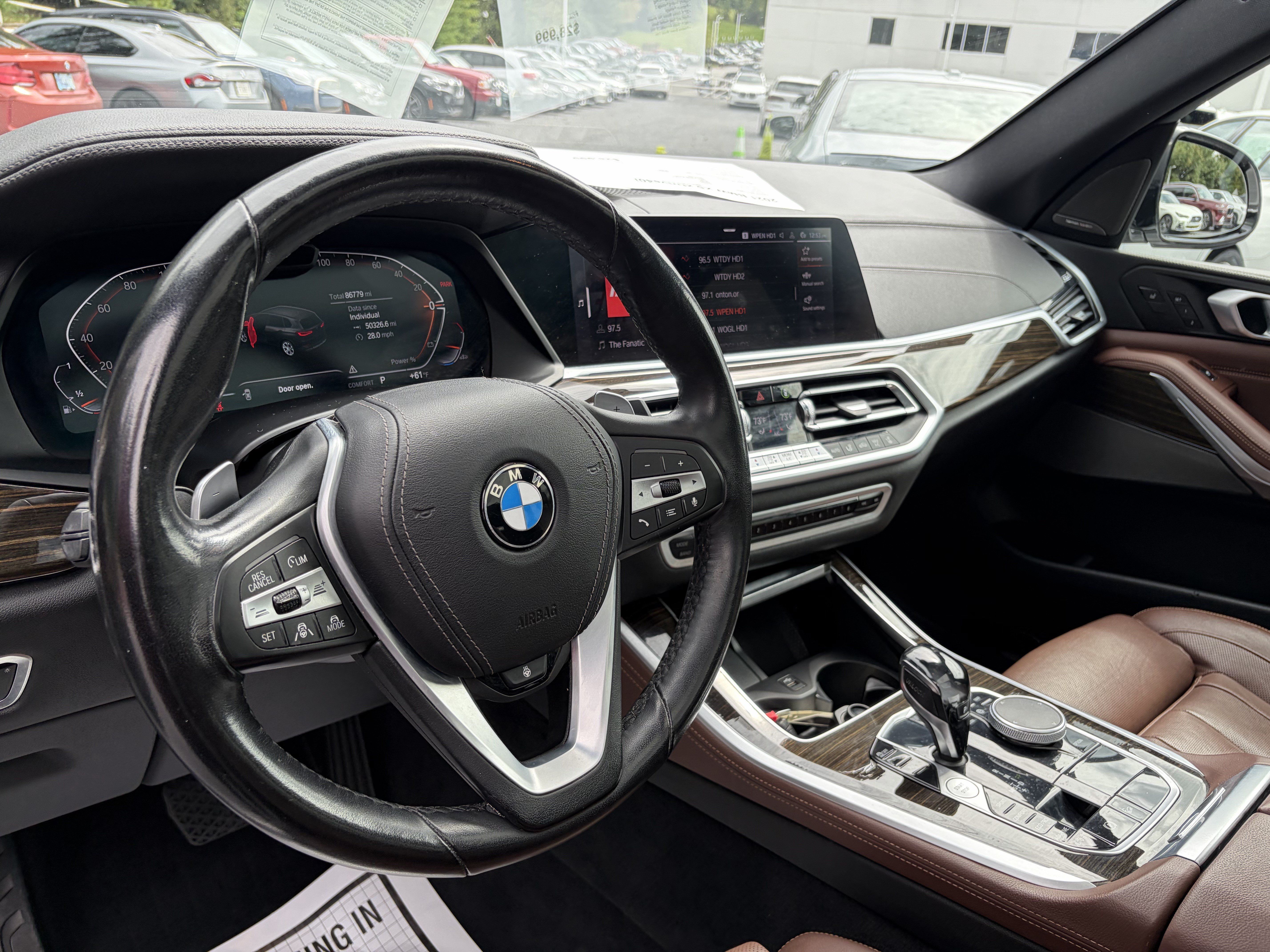 Used 2021 BMW X5 xDrive40i w/ Premium Package AWD/4WD image 12