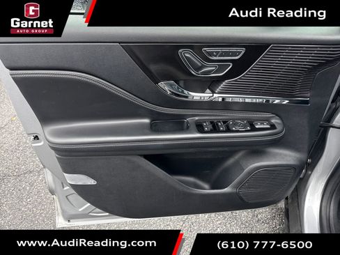 Used 2022 Lincoln Corsair Reserve w/ Equipment Group 201A AWD/4WD image 11