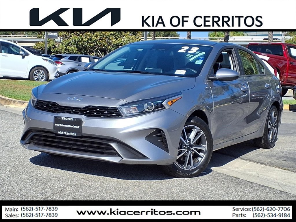 Certified 2023 Kia Forte LXS FWD image 1