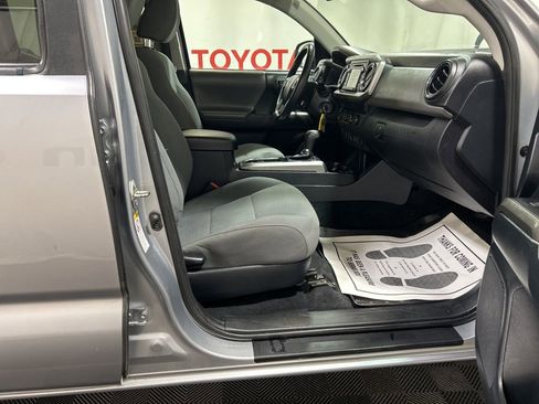 Used 2019 Toyota Tacoma image 13