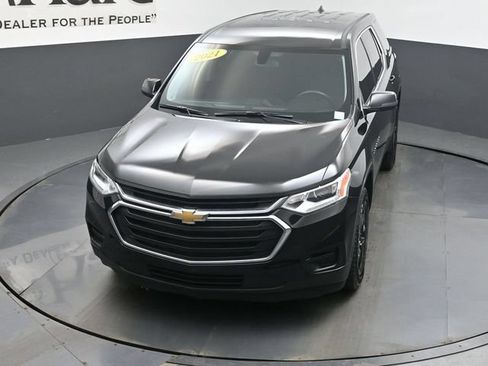 Used 2021 Chevrolet Traverse LS FWD image 47