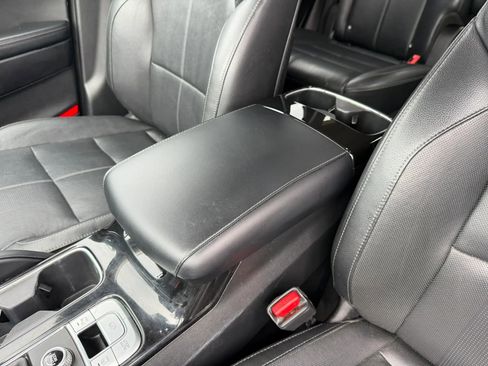 Used 2021 Kia Telluride EX w/ EX Premium Package FWD image 17