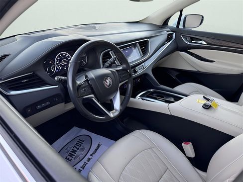 Used 2023 Buick Enclave Avenir w/ Avenir Technology Package image 13