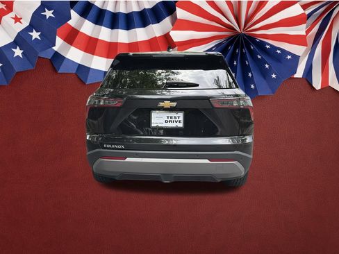 Used 2025 Chevrolet Equinox LT FWD image 25