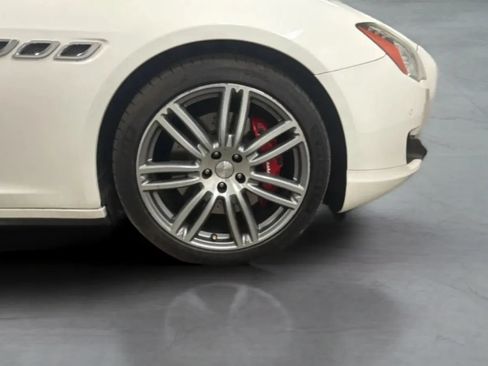 Used 2015 Maserati Quattroporte S Q4 AWD/4WD image 25