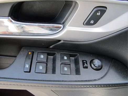Used 2016 GMC Terrain SLE FWD image 10