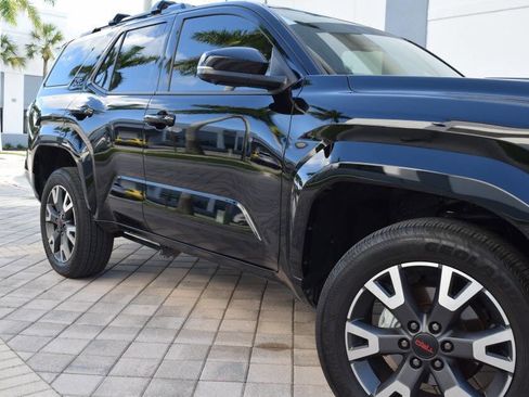 Used 2025 Toyota 4Runner TRD Sport Premium AWD/4WD image 17