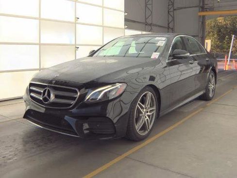 Used 2019 Mercedes-Benz E 450 4MATIC Sedan w/ Premium Package image 1