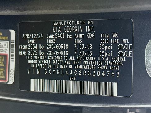 Used 2024 Kia Sorento S image 12