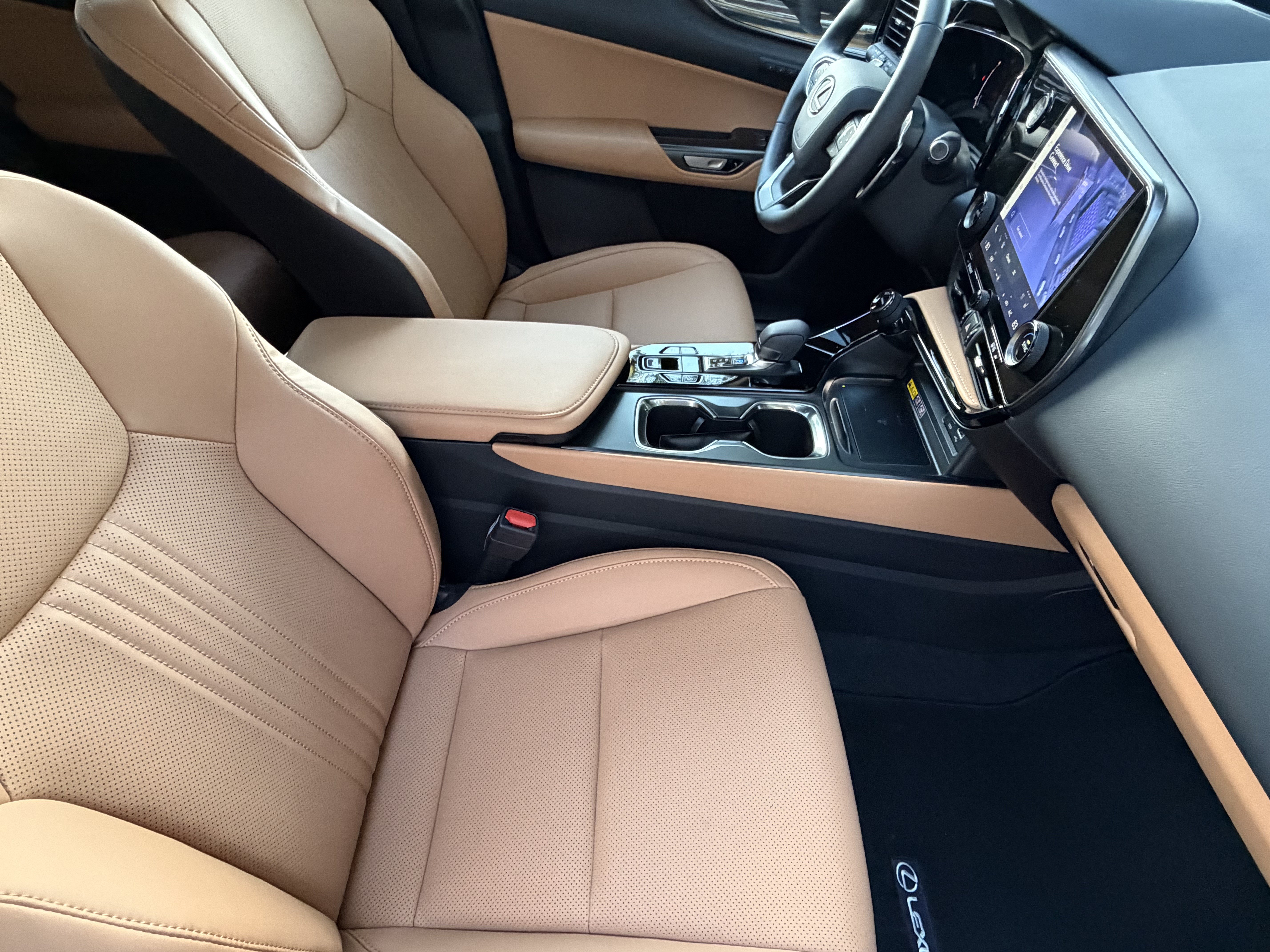 Used 2026 Lexus NX 350 AWD w/ Accessory Package (2T) image 40