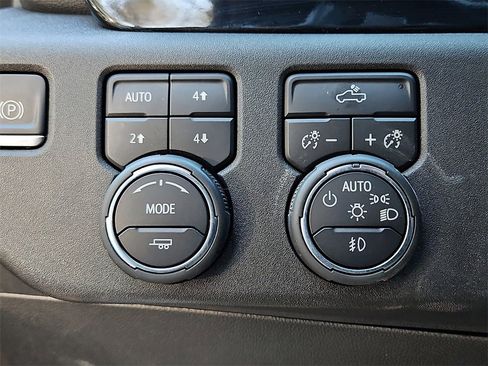 Used 2023 Chevrolet Silverado 1500 RST image 18