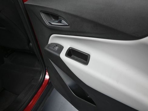 Used 2018 Chevrolet Equinox LT image 21