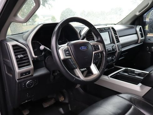Used 2020 Ford F350 Lariat w/ Chrome Package AWD/4WD image 15