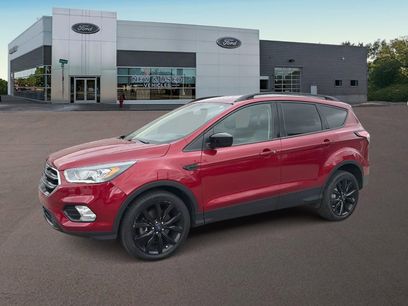 Used 2018 Ford Escape SE w/ SE Sport Appearance Package