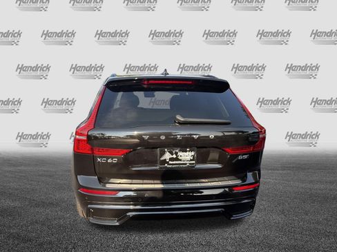 Certified 2024 Volvo XC60 B5 Plus w/ Protection Package Premier AWD/4WD image 9