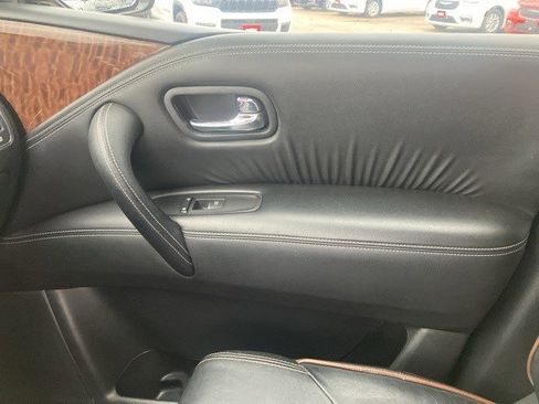 Used 2020 Nissan Armada SL w/ Premium Package image 21