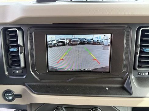 Used 2023 Ford Bronco 4-Door AWD/4WD image 21