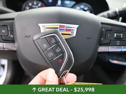 Used 2024 Cadillac CT4 Luxury image 33