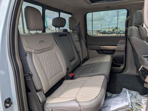 New 2026 Ford F250 Platinum w/ Platinum Plus Package AWD/4WD image 56
