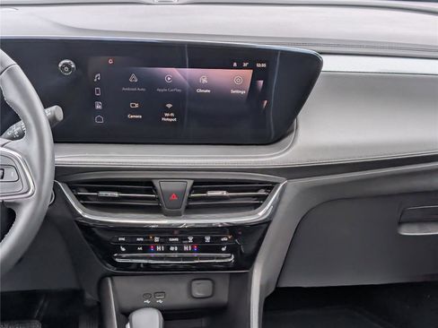 Used 2025 Buick Encore GX Avenir w/ Avenir Technology Package image 19