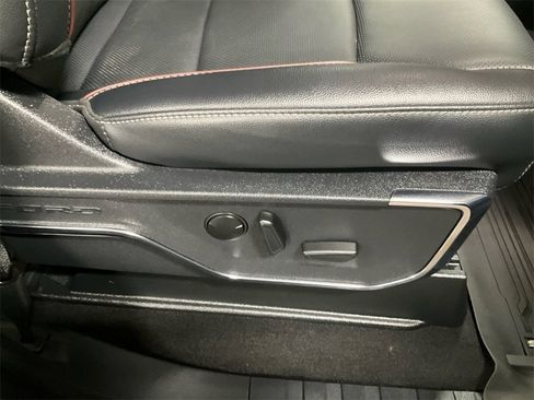 Used 2024 Ford F250 Lariat w/ Lariat Ultimate Package image 17