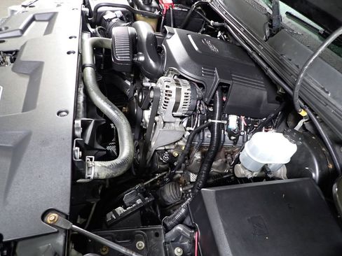 Used 2011 GMC Sierra 1500 SLE w/ Power Tech Package image 12