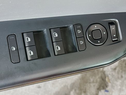 Used 2025 Kia K4 FWD image 15