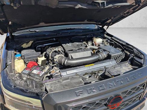 Used 2023 Nissan Frontier PRO-4X w/ Pro-4X Premium Package image 24