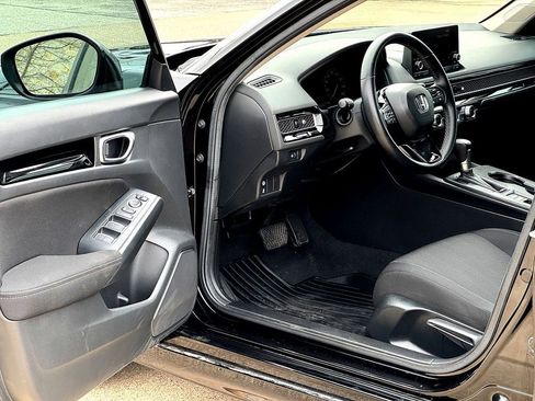 Used 2024 Honda Civic EX image 11