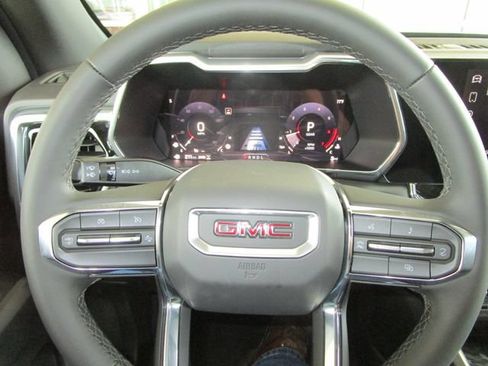 Used 2026 GMC Canyon Elevation AWD/4WD image 28