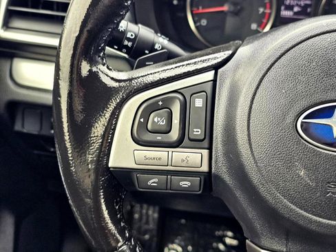 Used 2017 Subaru Crosstrek 2.0i Premium image 24