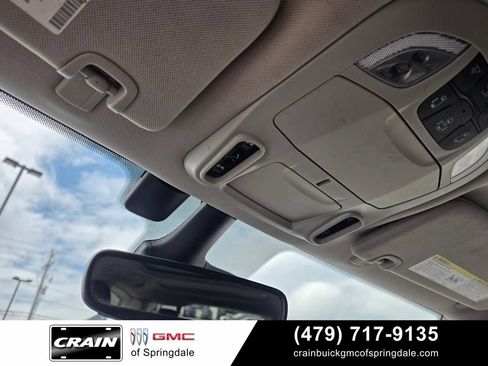 Used 2022 Chrysler Pacifica Limited FWD image 21