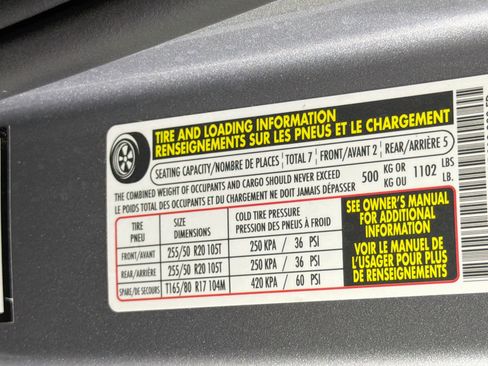 Used 2025 Volkswagen Atlas SE FWD image 12