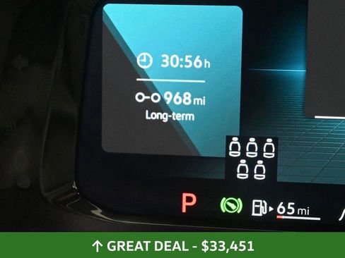 Used 2025 Volkswagen Atlas SE image 40