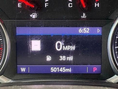 Used 2021 GMC Acadia SLT image 33