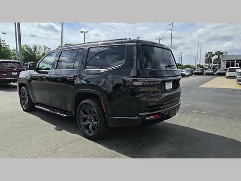 New 2026 Jeep Grand Wagoneer Limited w/ Convenience Group I AWD/4WD image 31