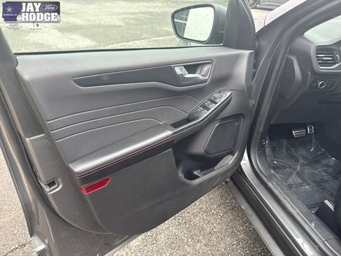 Used 2024 Ford Escape ST-Line w/ Tech Pack #1 image 10