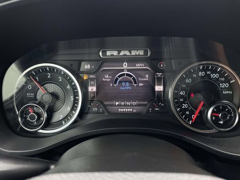 Used 2022 RAM 1500 Big Horn AWD/4WD image 21