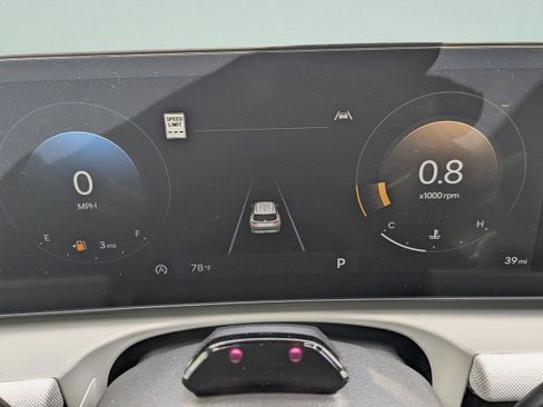 New 2026 Hyundai Tucson Limited image 37