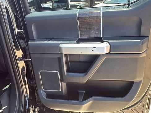 Used 2022 Ford F450 Lariat w/ Lariat Value Package AWD/4WD image 13