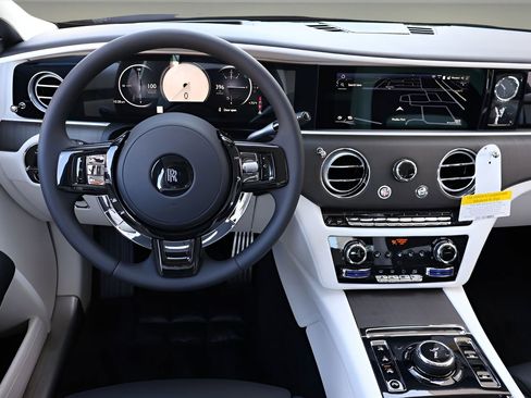 New 2026 Rolls-Royce Ghost AWD/4WD image 18