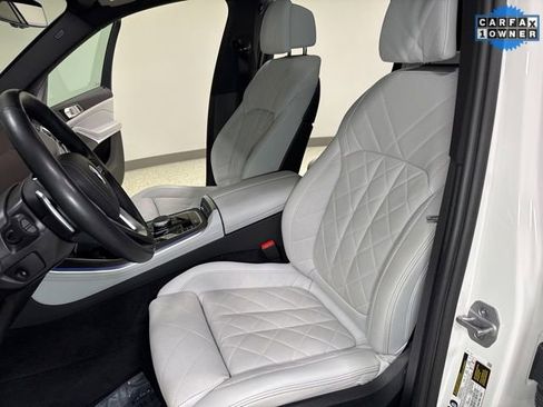 Used 2025 BMW X5 xDrive40i image 16