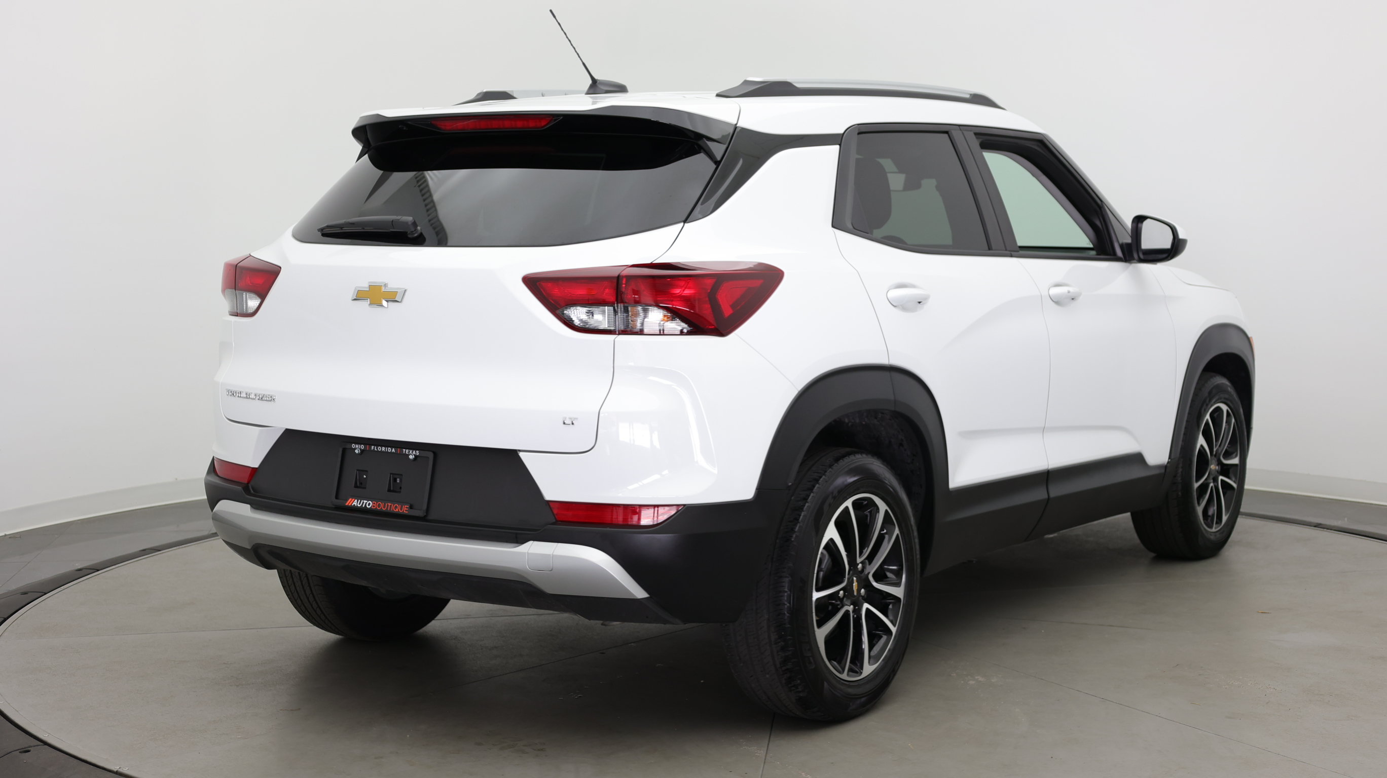 Used 2026 Chevrolet TrailBlazer LT FWD image 7
