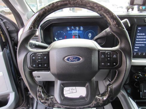 Used 2024 Ford F250 XLT w/ XLT Premium Package image 14