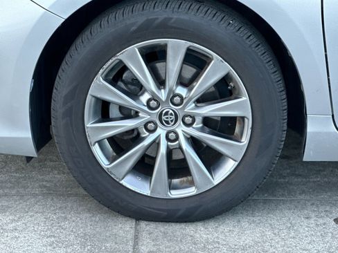 Used 2015 Toyota Camry XLE image 22