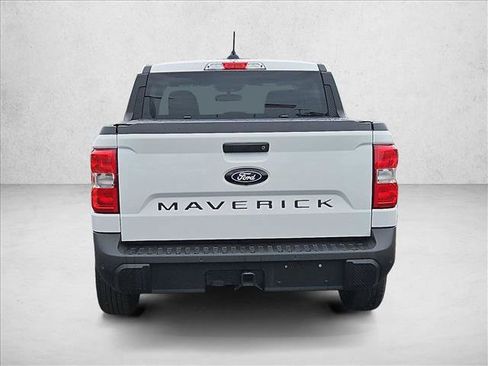 Certified 2025 Ford Maverick XLT FWD image 8