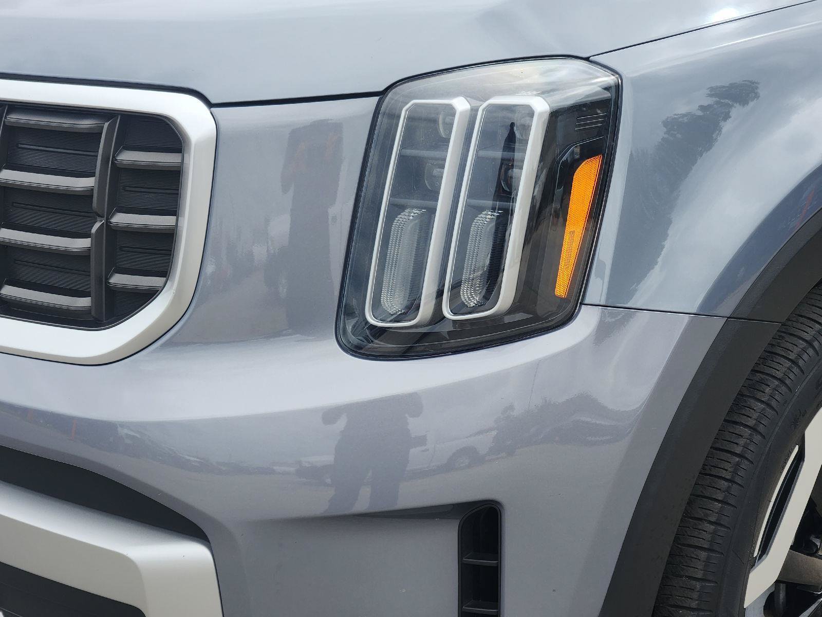 Used 2023 Kia Telluride S w/ S Sunroof Package AWD/4WD image 8